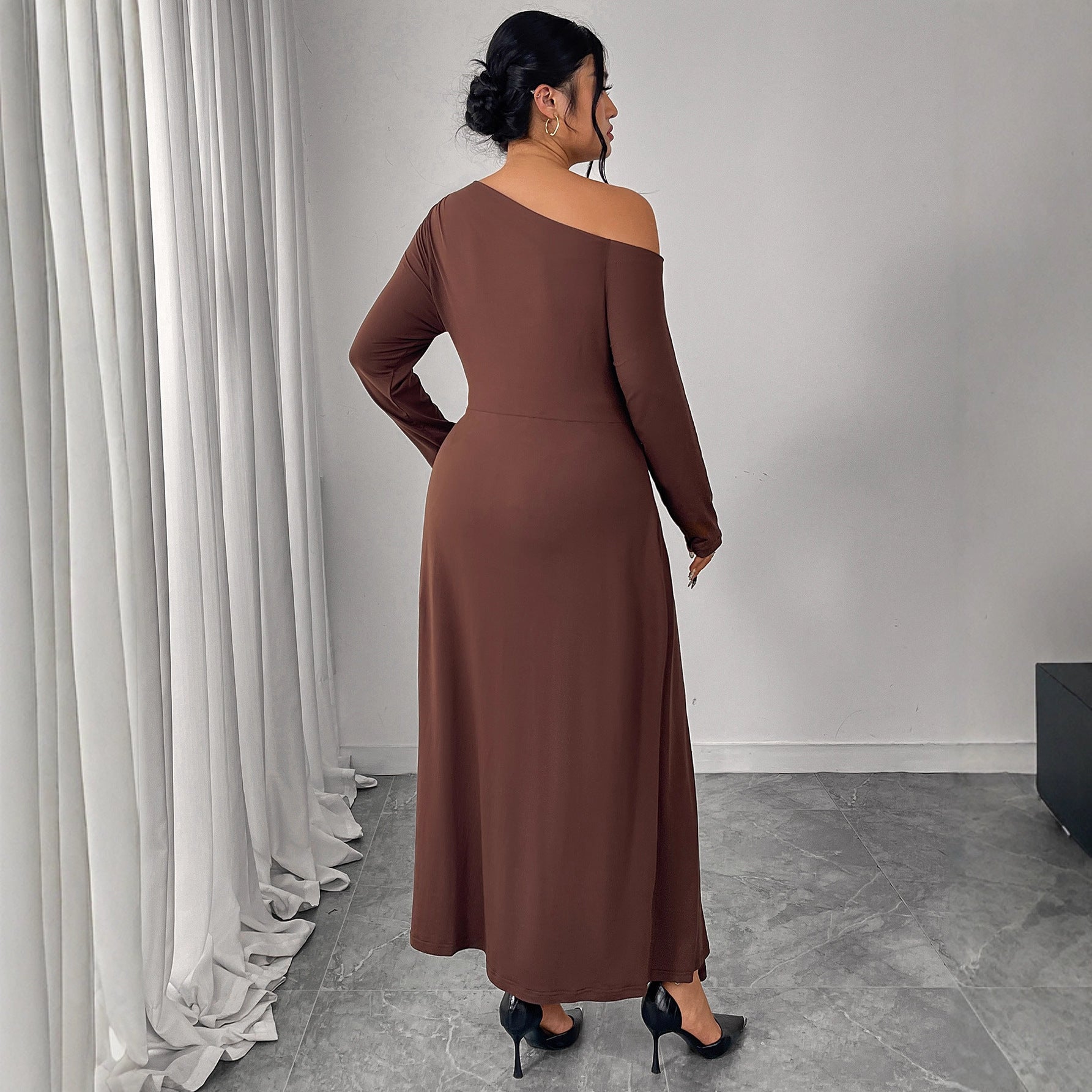 Off Shoulder Longsleeve Kleid
