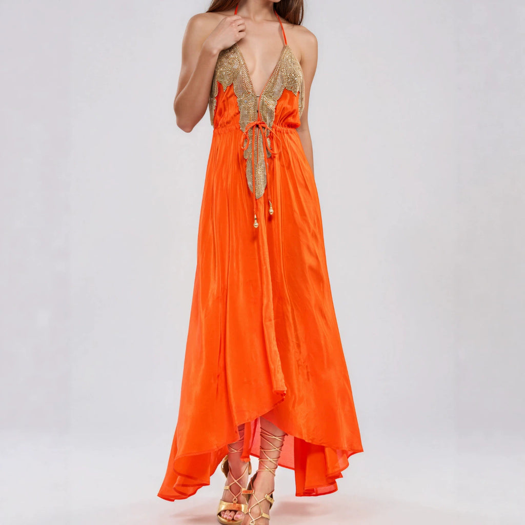 Orangefarbene Sommerkleid