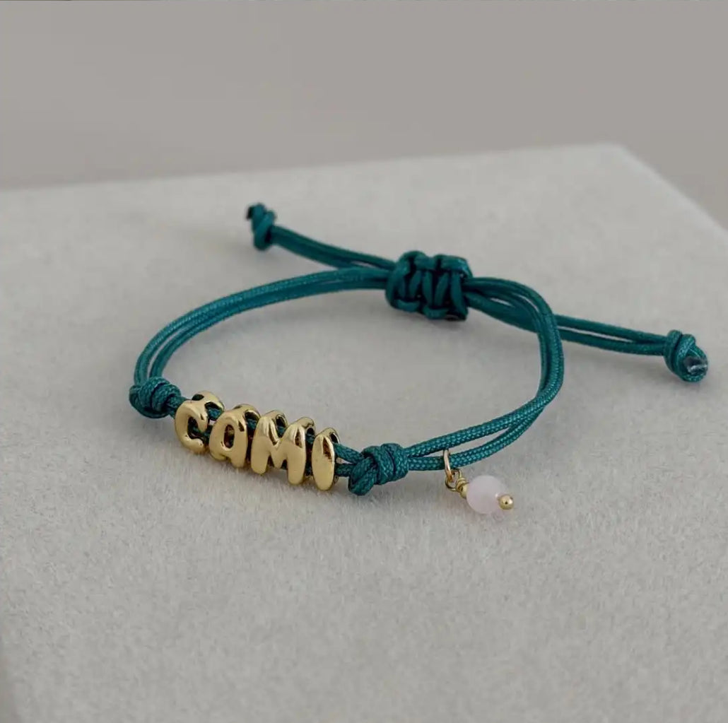 Buchstaben-Armband aus Kupfer – Bild 4 | LuxeStyle
