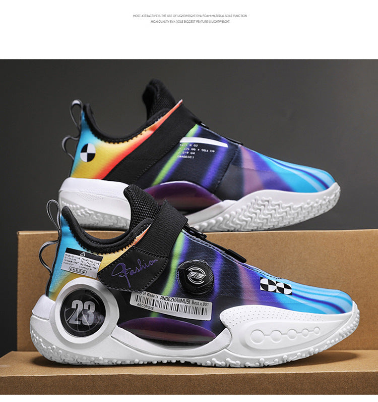 Trendy Knob Sneaker