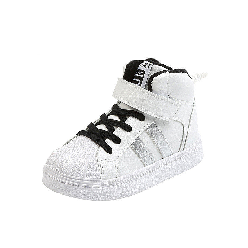 Jungen Sportschuhe mit Klettverschluss – Bild 5 | LuxeStyle