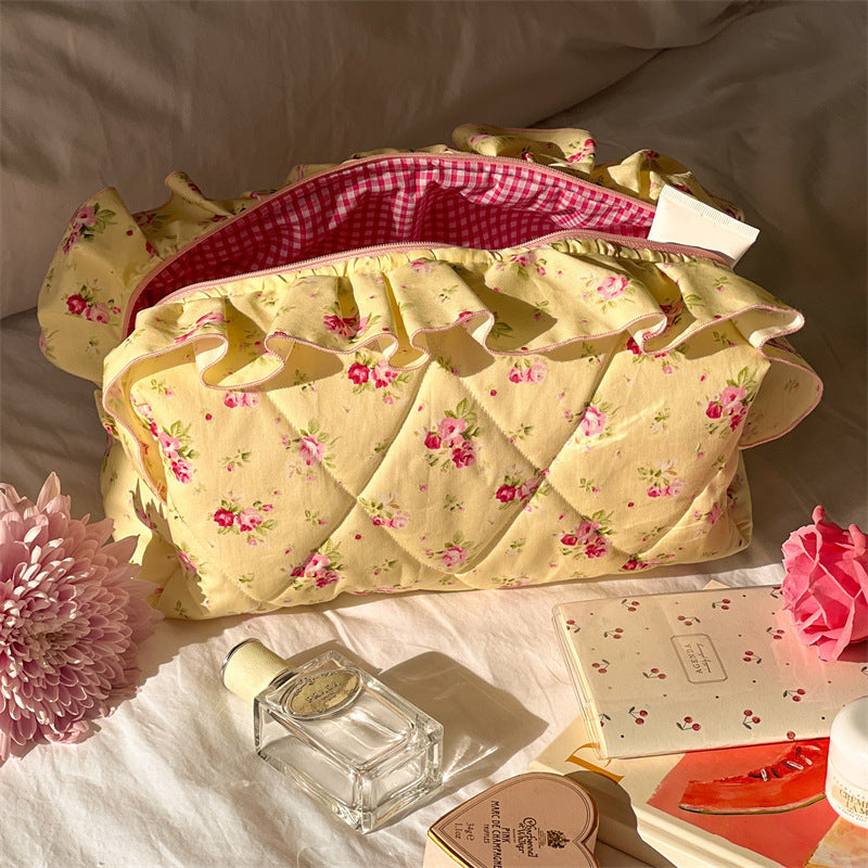 Multifunktionale Reise-Kosmetiktasche mit Blumenmuster – Bild 5 | LuxeStyle