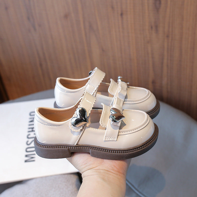 Weiche Mädchen-Schuhe