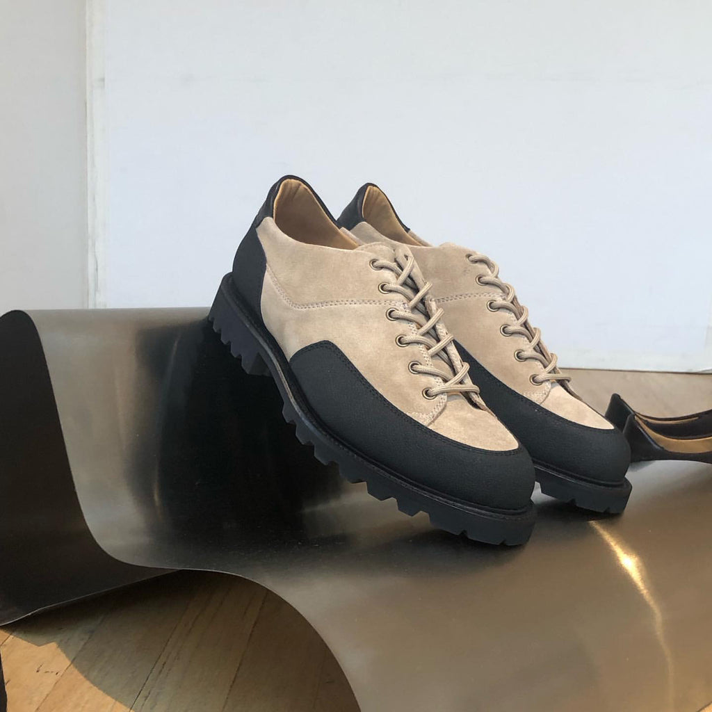 Outdoor Derby Halbschuhe im chinesischen Stil