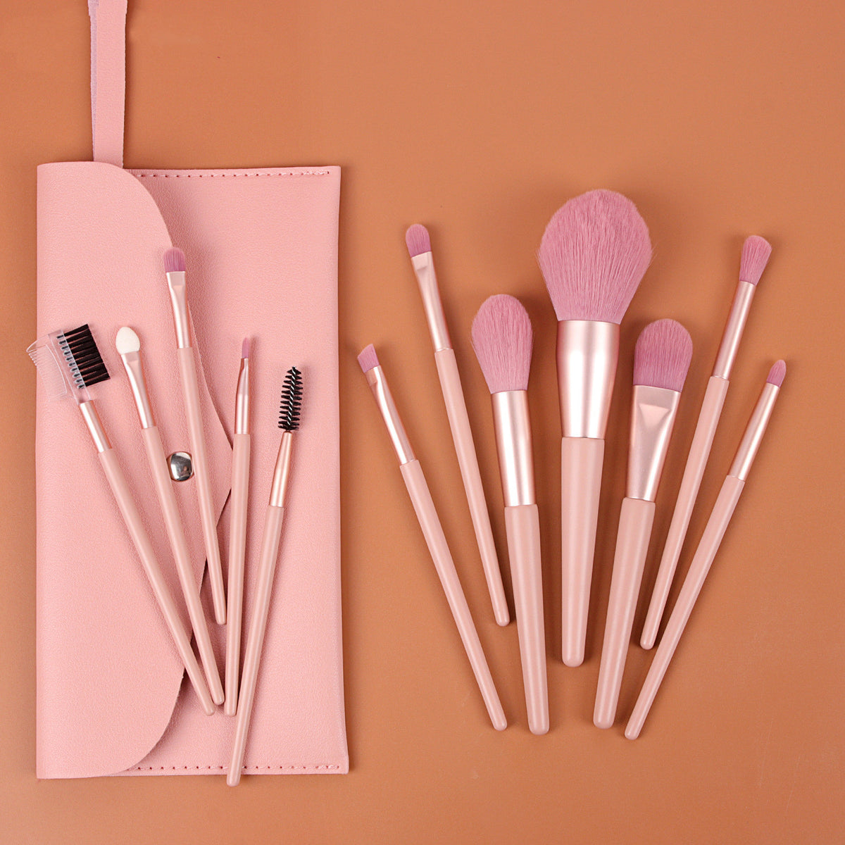 Puder- & Augenpinsel-Set mit Aufbewahrung – Bild 11 | LuxeStyle