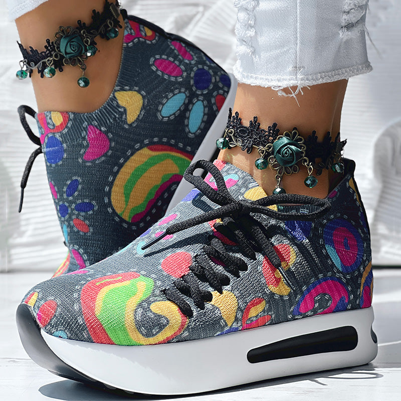Bequeme Slip-On Sneaker mit Paisley-Print