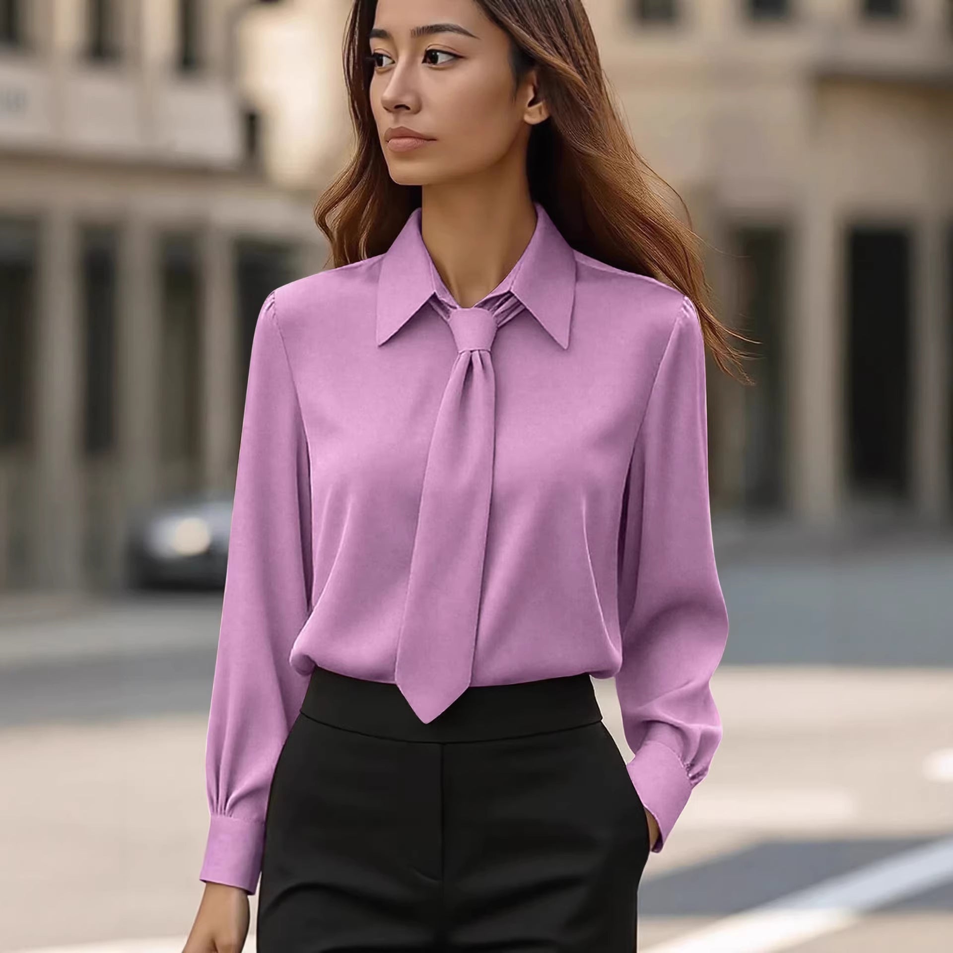 Elegante Satin-Bluse mit französischer Manschette