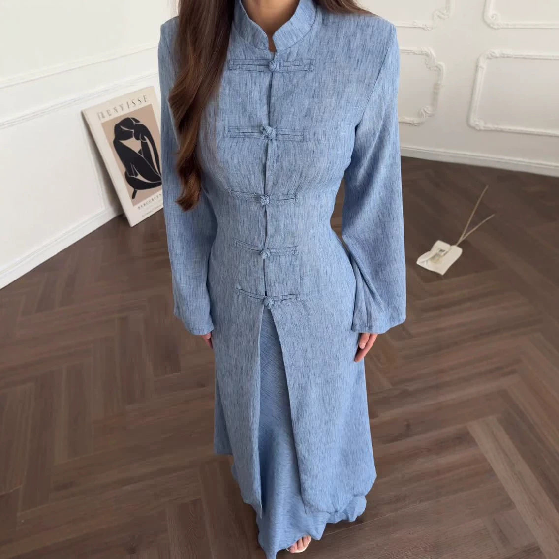 Vintage Langarm-Kleid mit Stehkragen