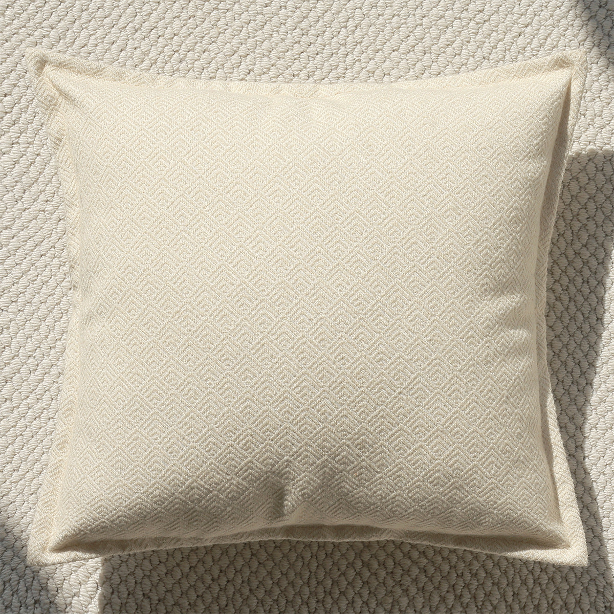 Wabi-Sabi Sofakissenbezug mit Stickerei