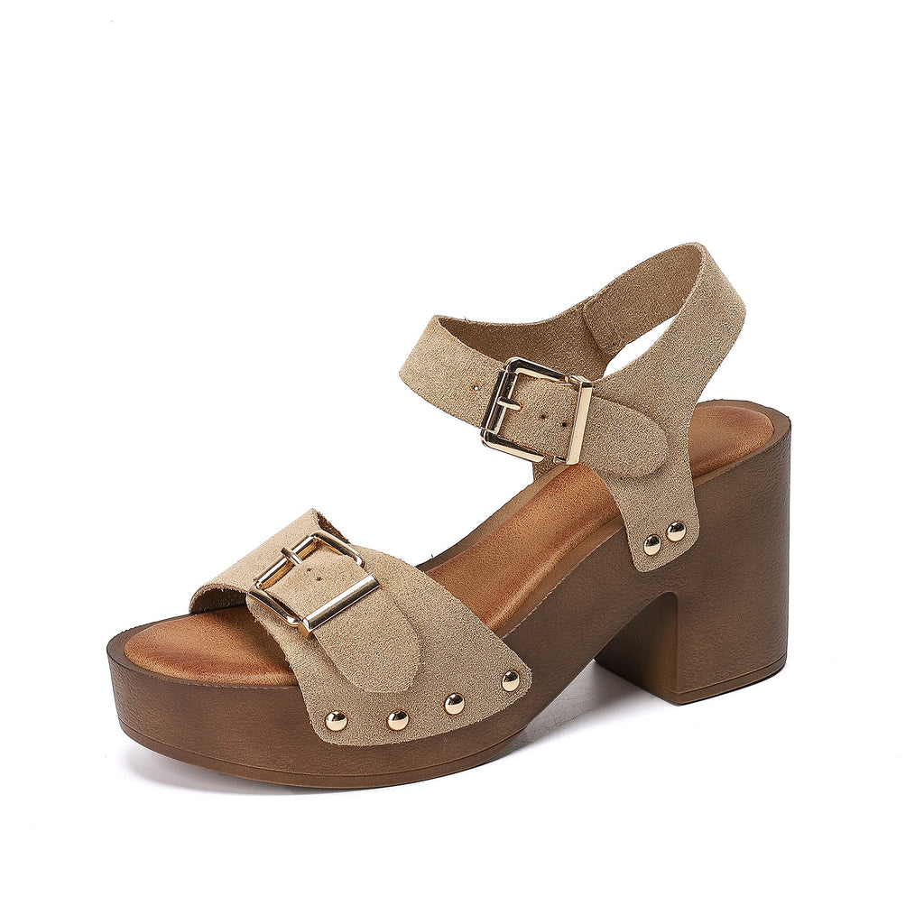 Plateau-Sandalen mit Riemchen und Schnalle – Bild 5 | LuxeStyle