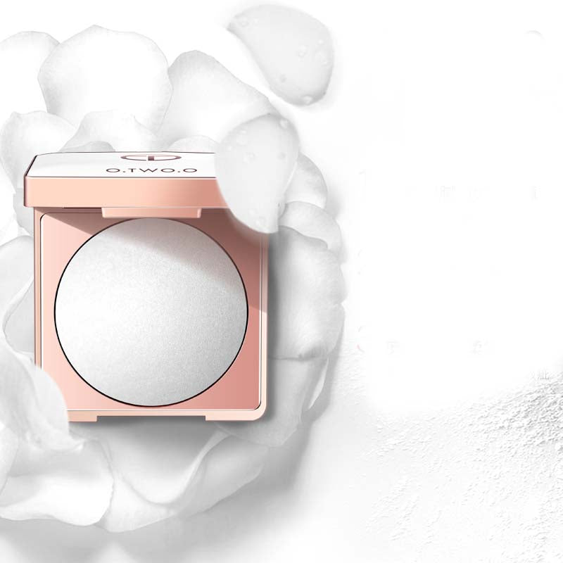 Feines Perlen-Matte Fixierpuder – Bild 3 | LuxeStyle
