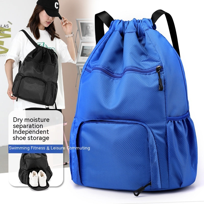 Grosser Outdoor-Rucksack mit Kordelzug