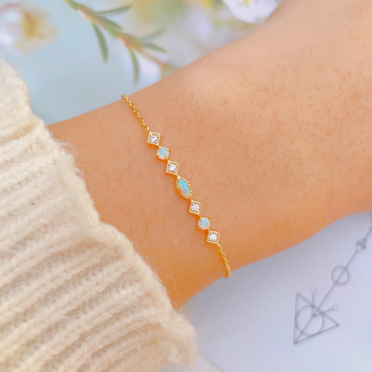 Retro-Armband mit künstlichem Opal – Bild 5 | LuxeStyle