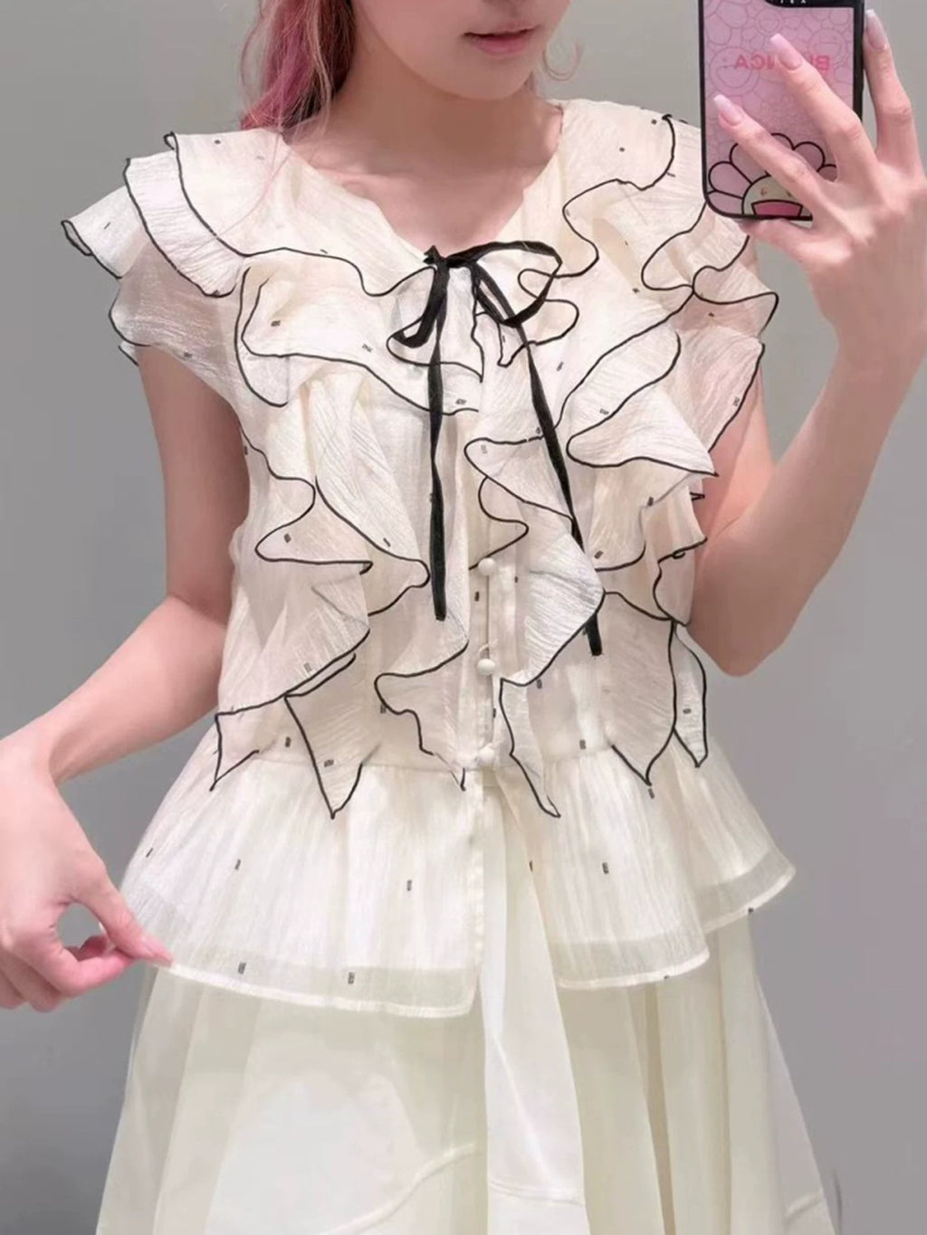 Bluse mit Blütenprint, Rüschen und Schleife