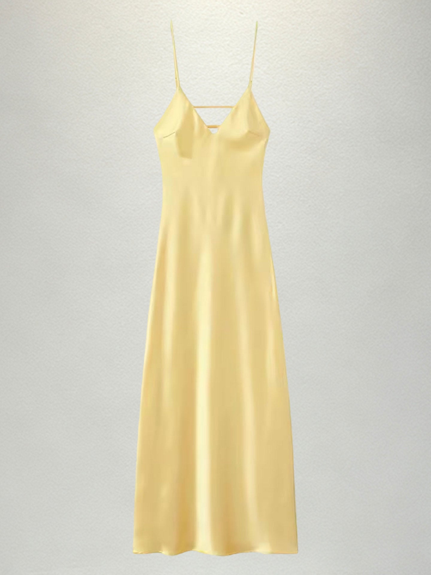 Satin Spaghetti-Träger Maxi-Kleid mit V-Ausschnitt