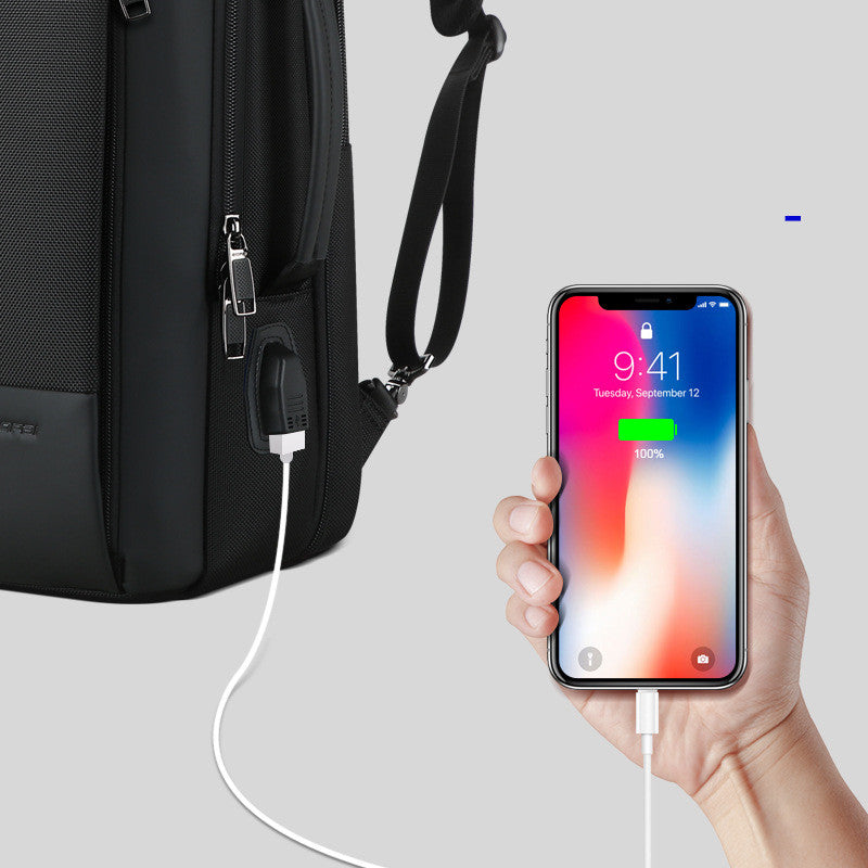 Grosser Rucksack mit 56-75L Kapazität – Bild 2 | LuxeStyle