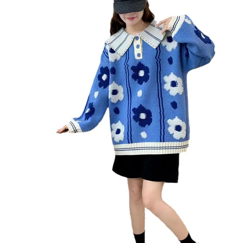 Dicker Strickpullover mit Puppenkragen
