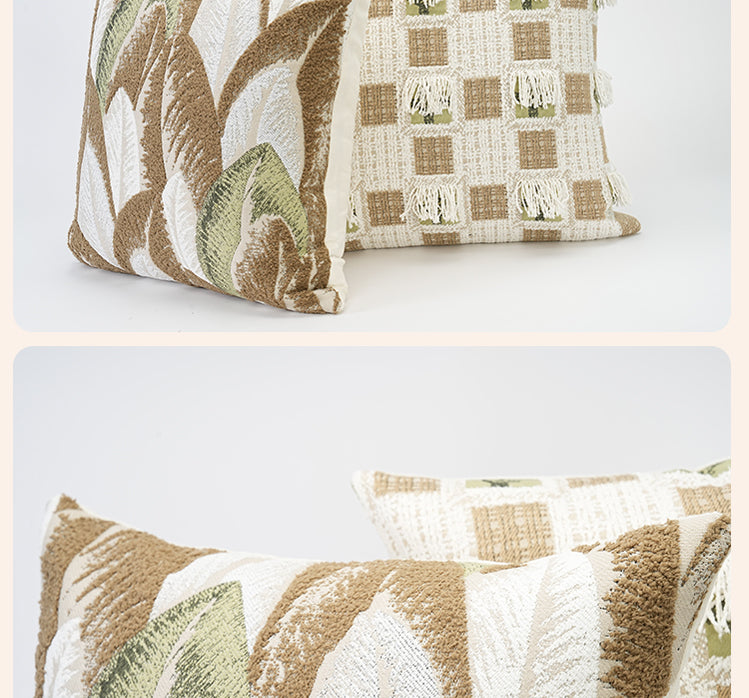 Kissen in Creme mit Pflanzen-Motiv, 45 × 45 cm | LuxeStyle