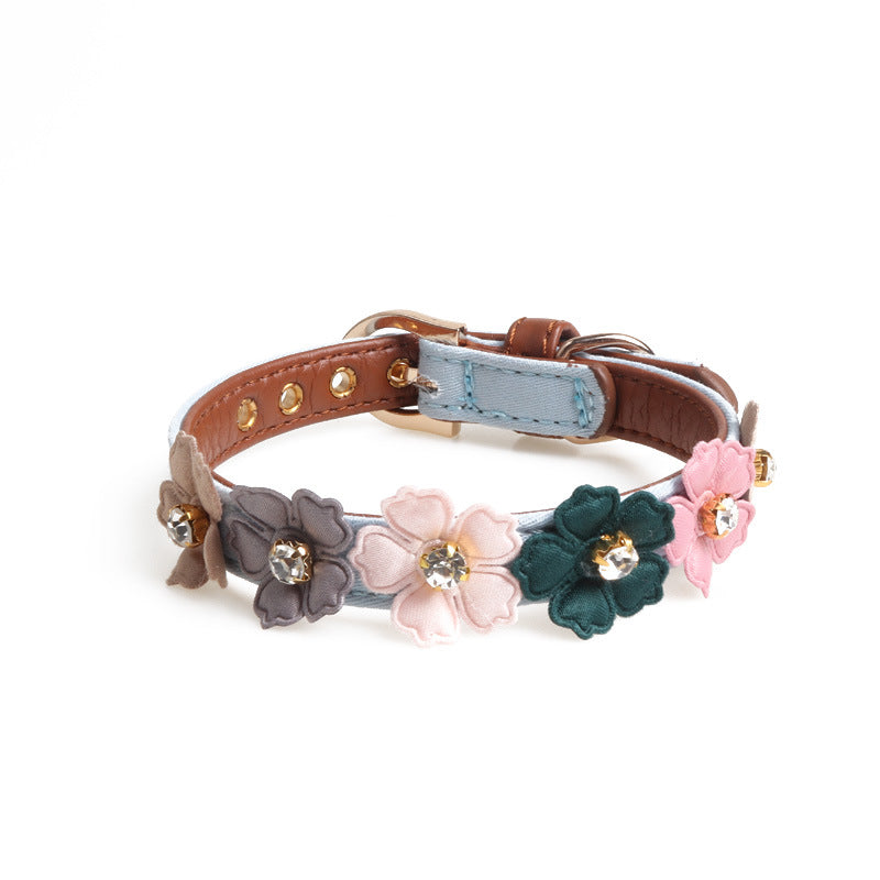 Halsband mit Blumen & Strass für Hunde – Bild 4 | LuxeStyle