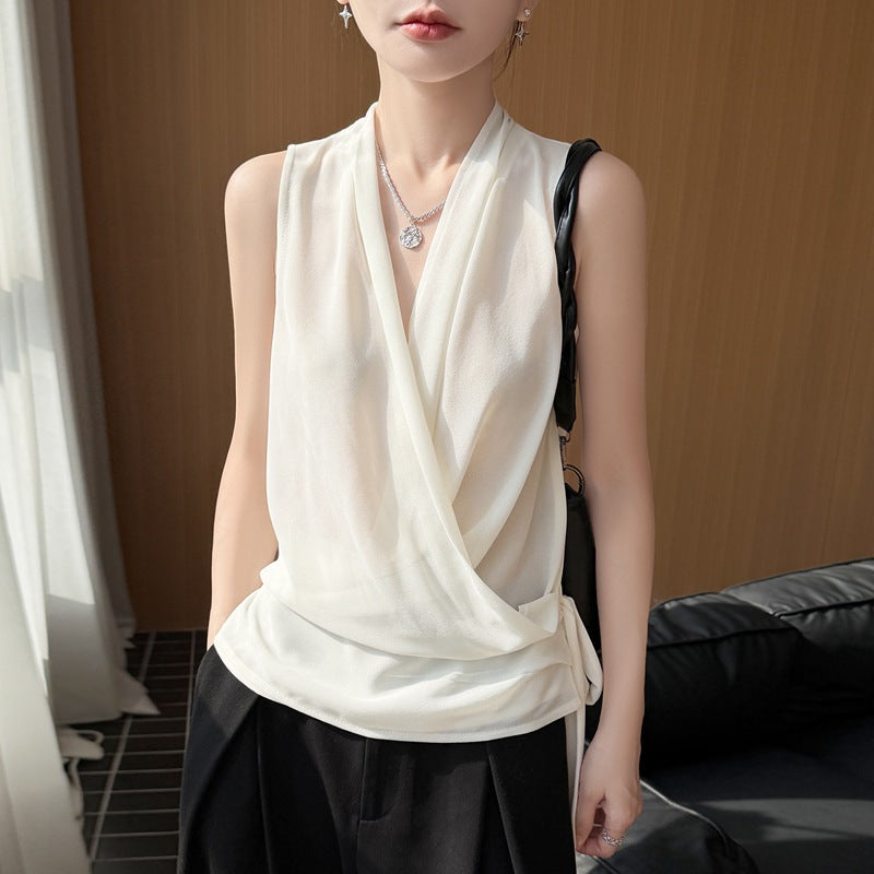 Elegantes Plisseetop mit Taillenschnürung