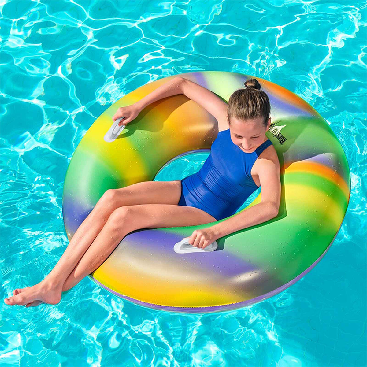 Stylischer Schwimmring mit Griffen – Dein Sommerhit!