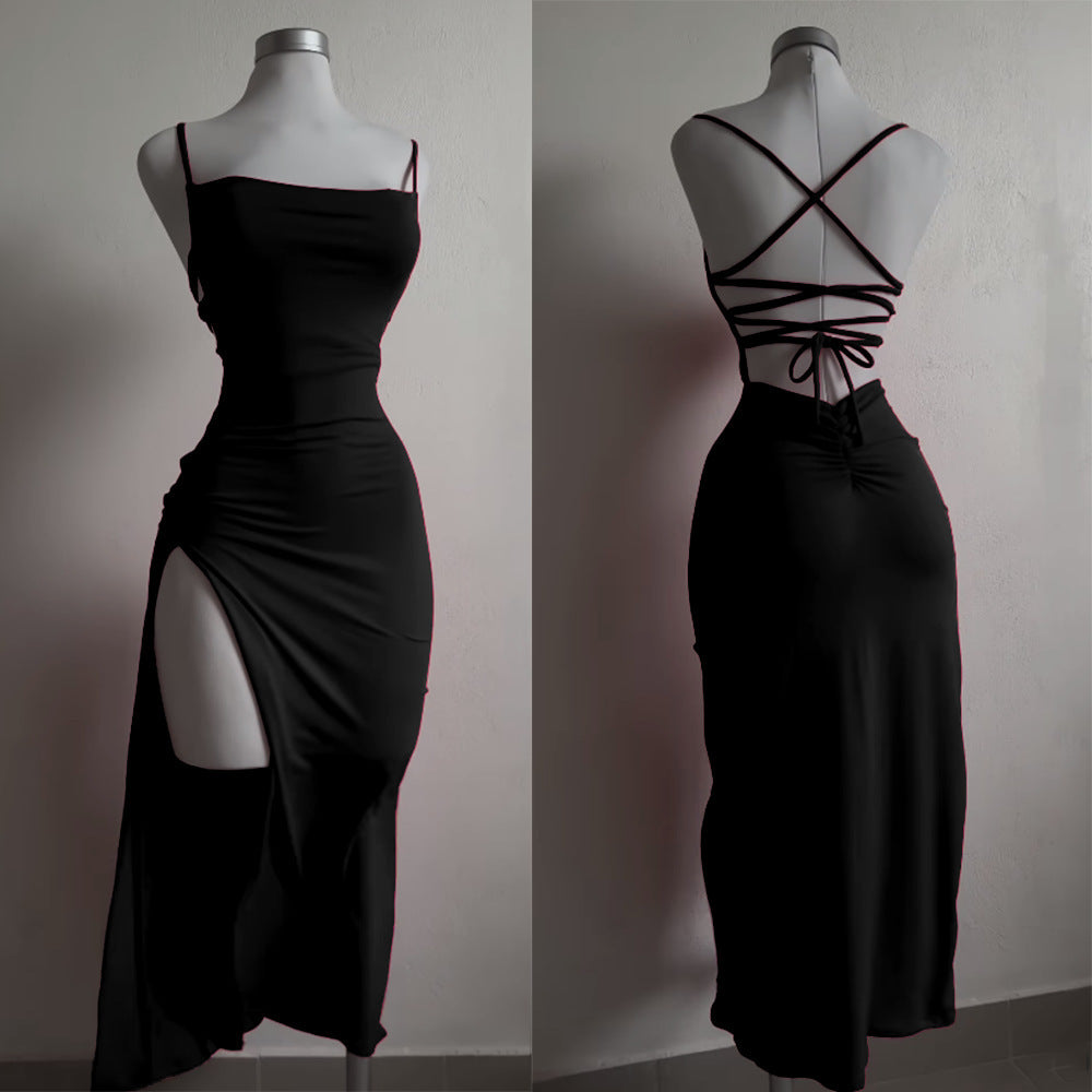 Ärmelloses rückenfreies Kleid mit Bindeband