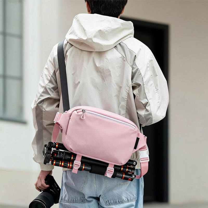 Leichte wasserdichte Crossbody-Tasche für Kameras – Bild 3 | LuxeStyle
