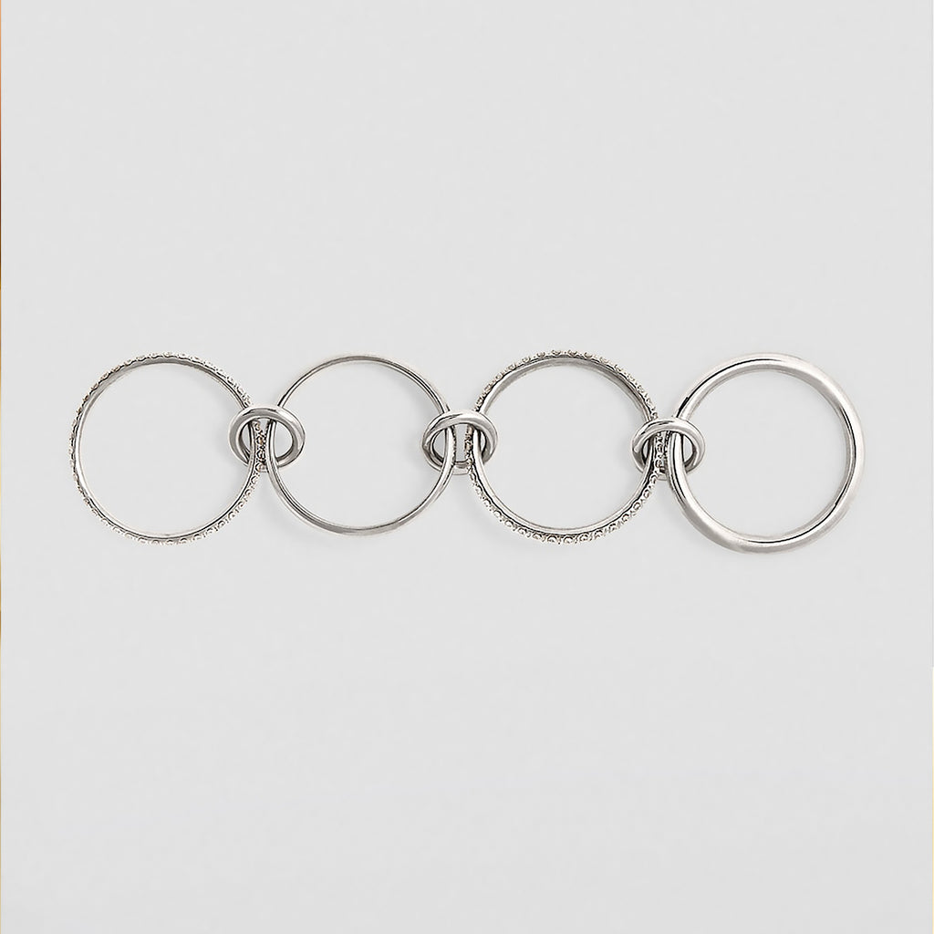 Vergoldeter Unisex-Ring mit drei Gliedern – Bild 3 | LuxeStyle