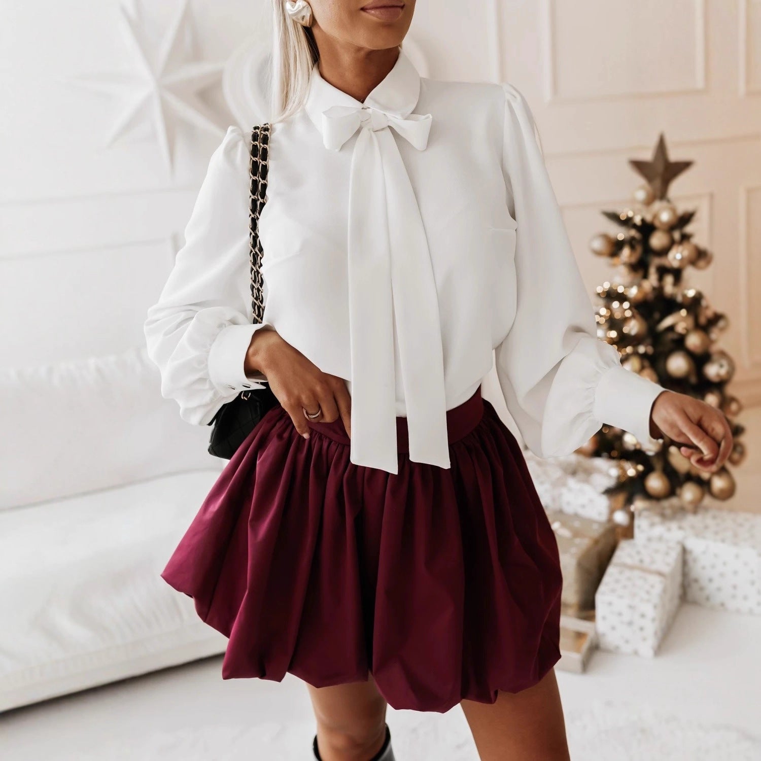 Elegante Satinbluse mit Schleife