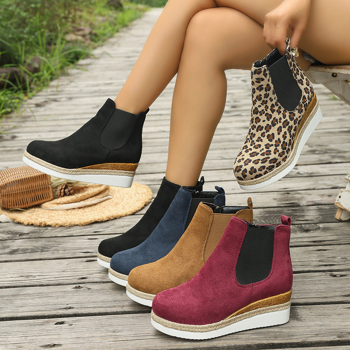 Mid-Calf Wedge Stiefeletten – Bild 4 | LuxeStyle
