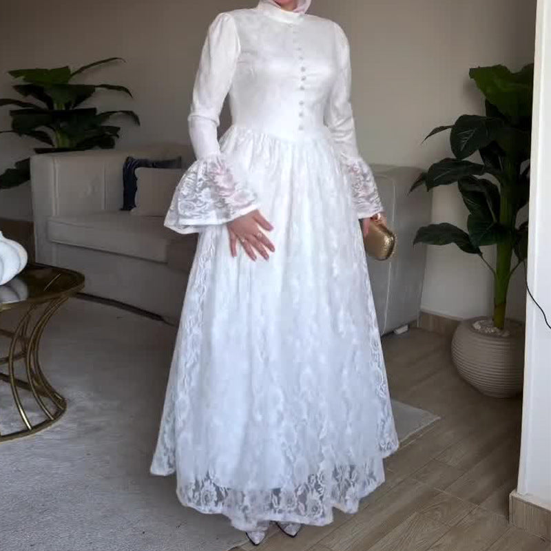 Elegantes Kleid mit Spitze und ausgestellten Ärmeln – Bild 4 | LuxeStyle