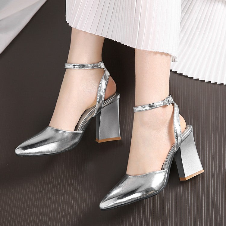 Hohe Pumps mit Spitzen | LuxeStyle