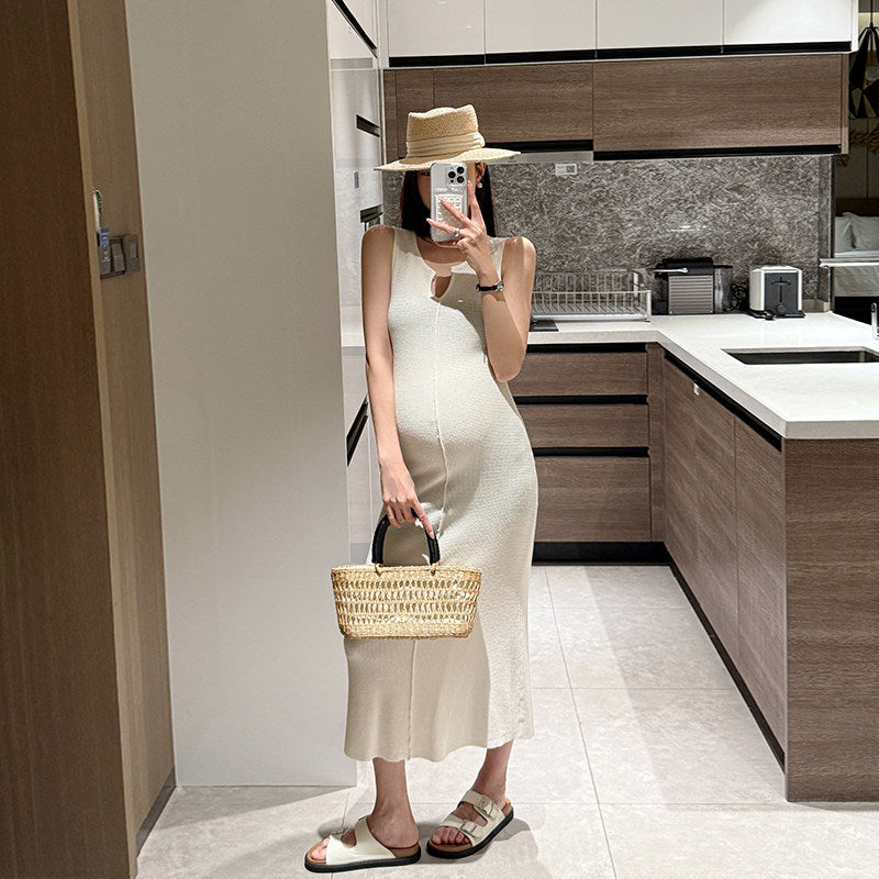 Ärmelloses Strickkleid für Schwangerschaft im French-Stil – Bild 1 | LuxeStyle