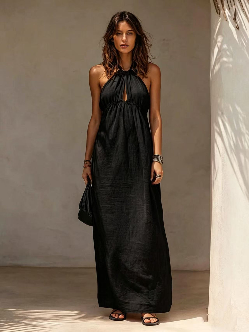 Langes Neckholder-Kleid – Bild 12 | LuxeStyle