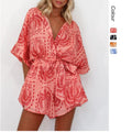 Jumpsuit mit geometrischem Print und Schnürung