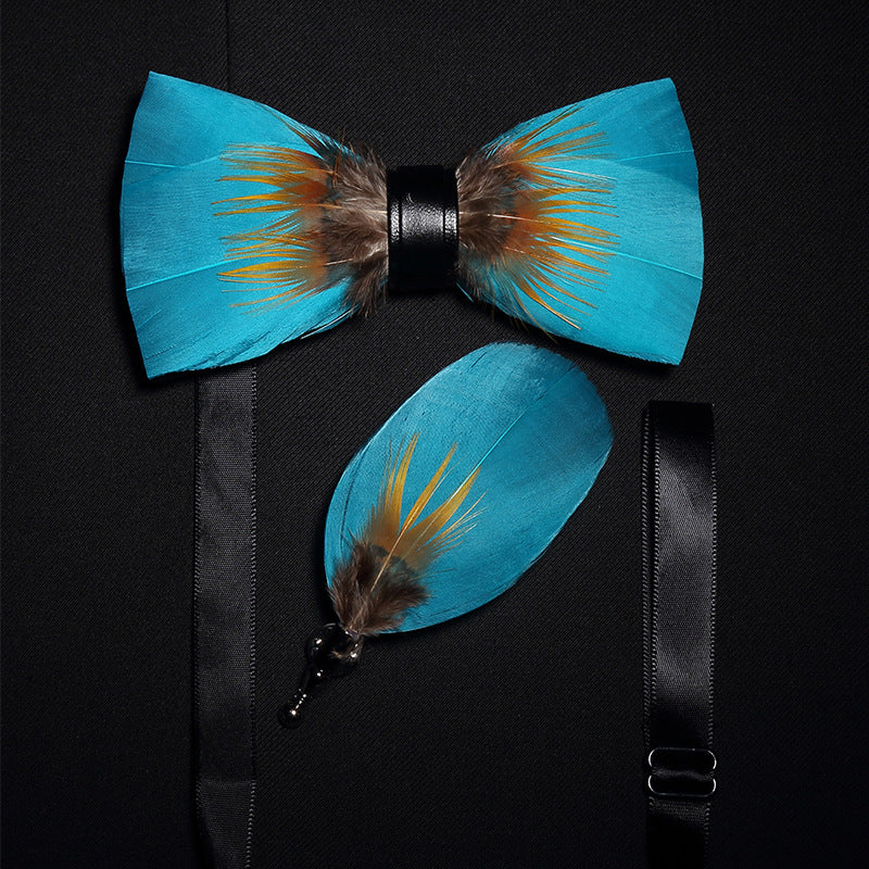 Brosche mit Feder-Fliege – Bild 7 | LuxeStyle