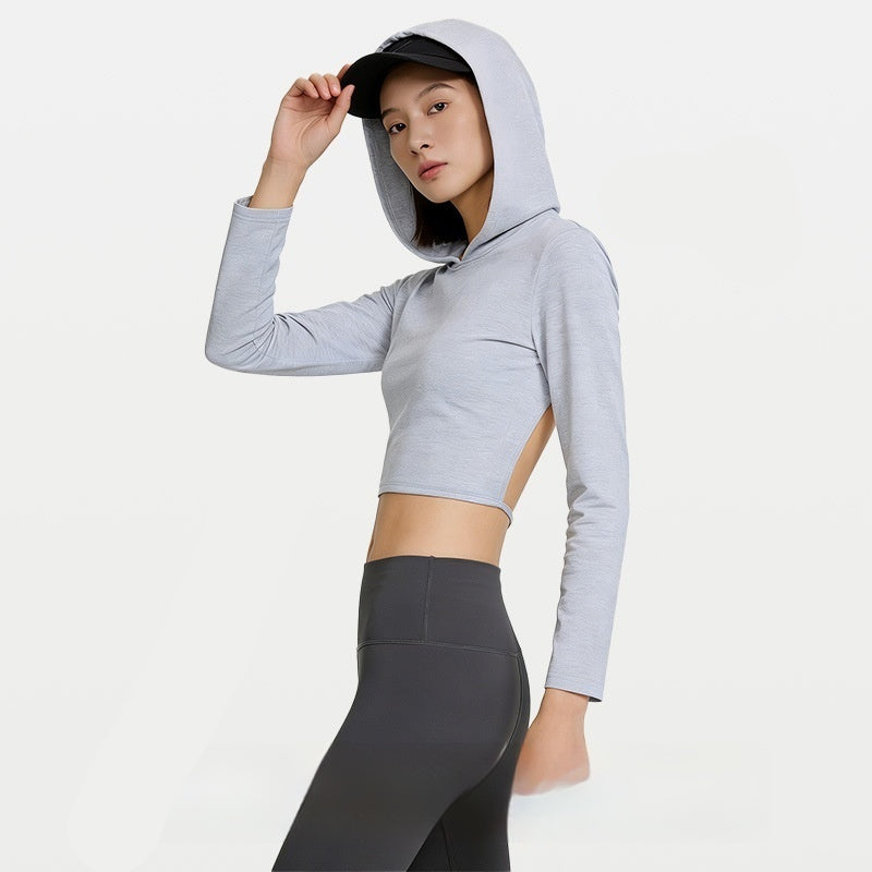 Cropped Hoodie mit integrierten Brustpolstern