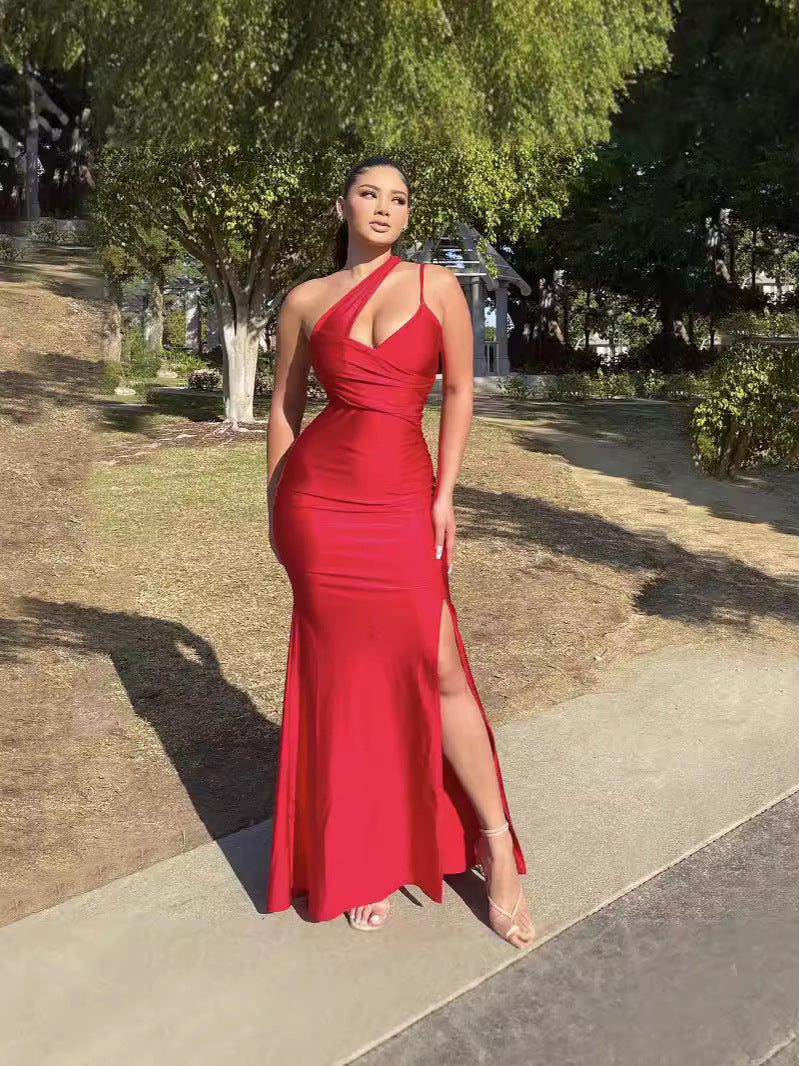 Einseitiges Fishtail-Kleid in Schwarz – Bild 4 | LuxeStyle