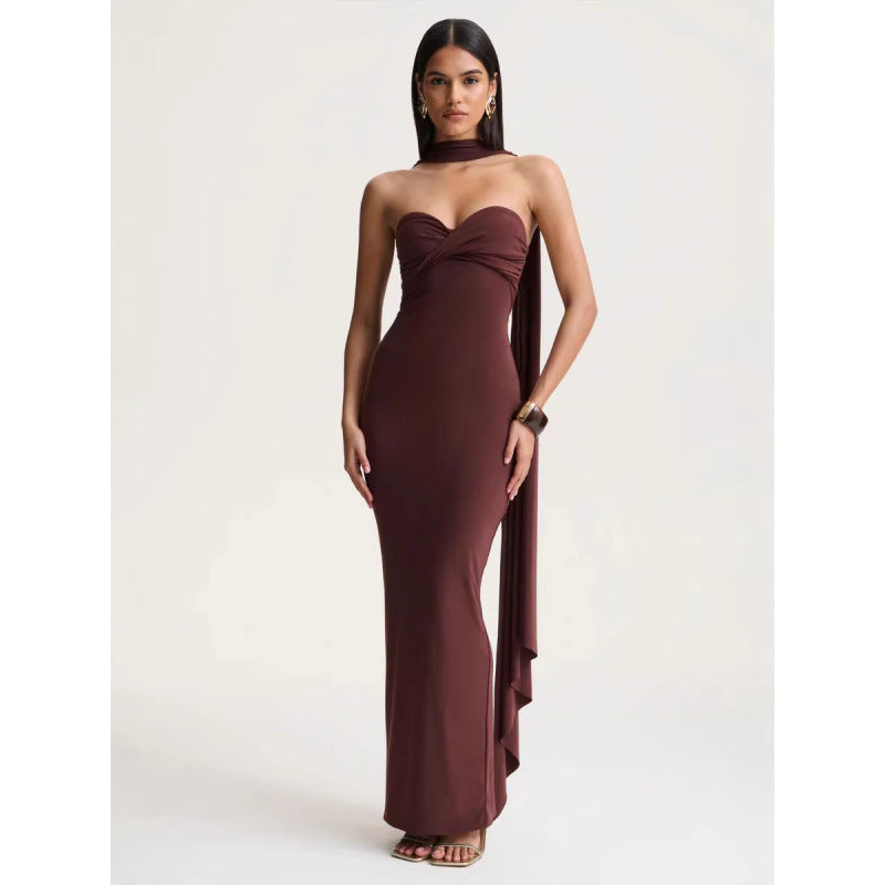 Halterneck Wickelkleid mit Twist-Detail – Bild 5 | LuxeStyle