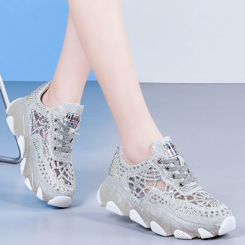 Damen-Sneaker mit atmungsaktivem Mesh und Höhenaufbau