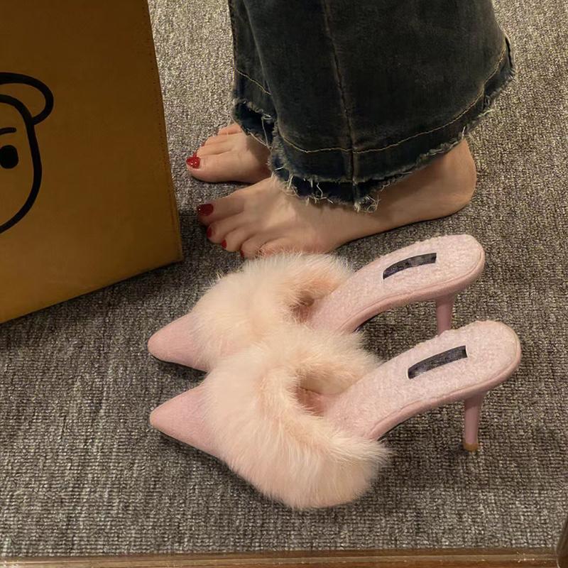 Furry High Heel Sandalen mit spitzer Zehe | LuxeStyle