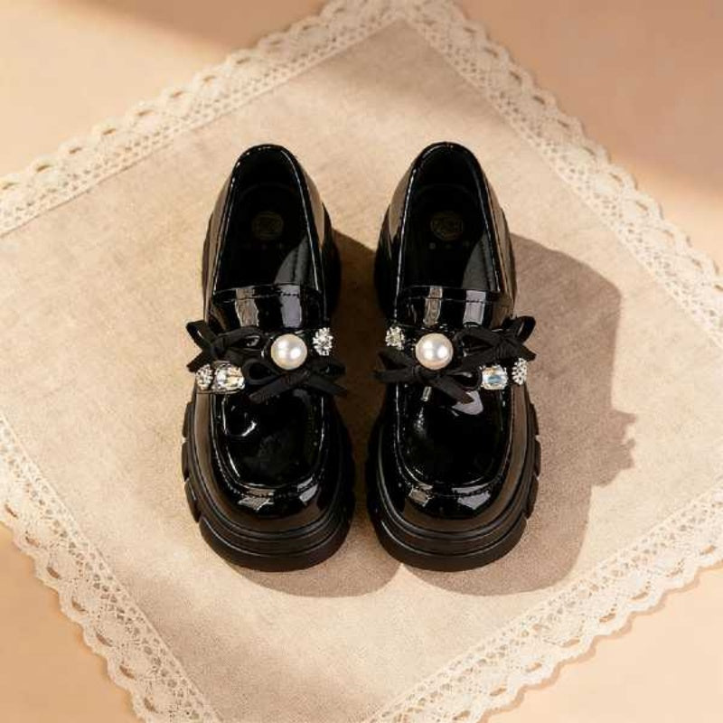 Plateau Loafers mit Perlen und Kristallen