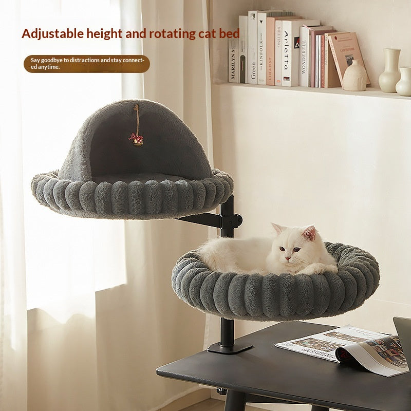 Katzenbaum mit drehbarer Plattform