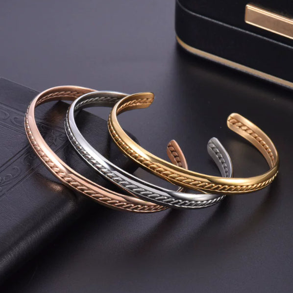 Geflochtenes Armband aus Titanstahl – Bild 1 | LuxeStyle