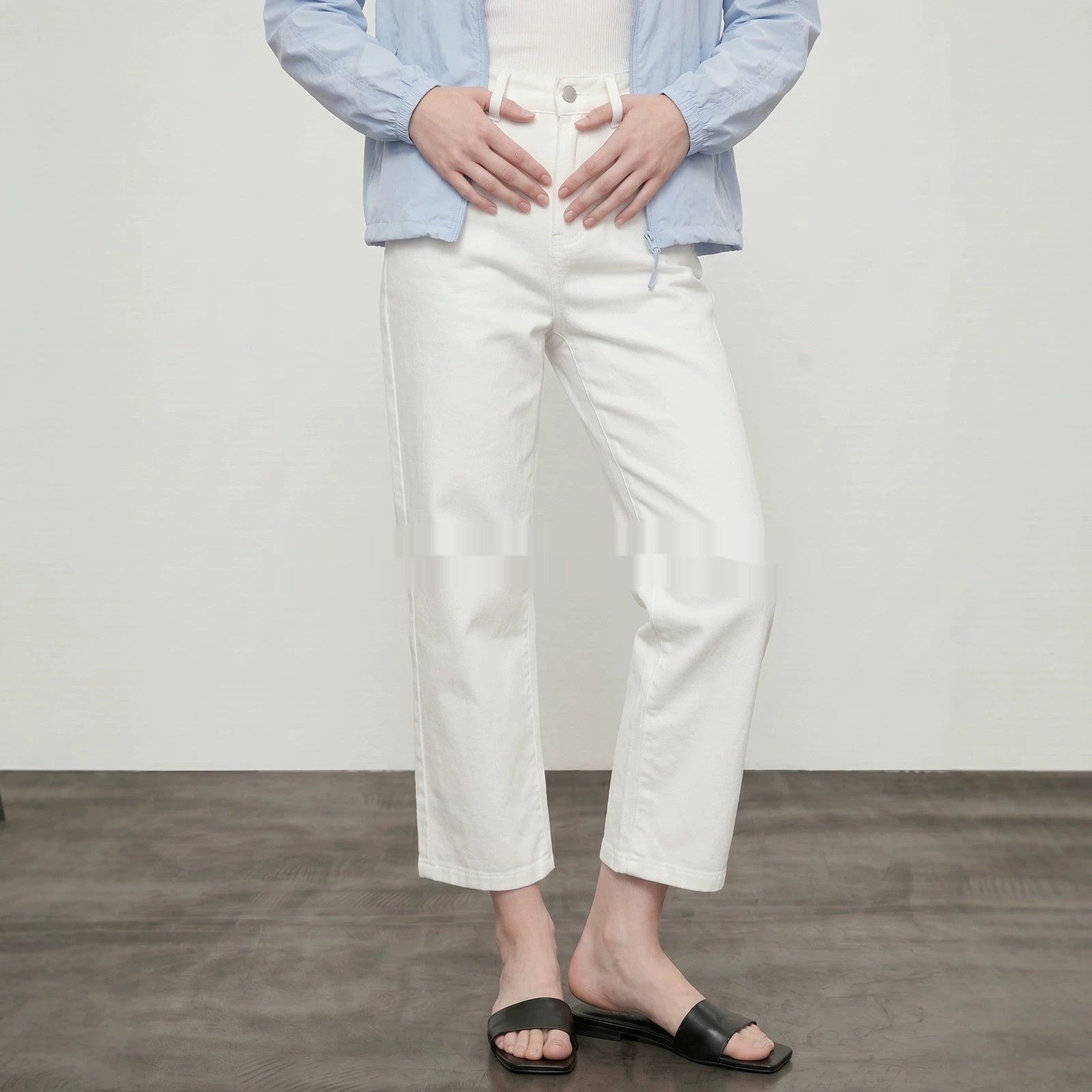 Weisse Jeans mit weitem, geradem Bein – Ansicht 4