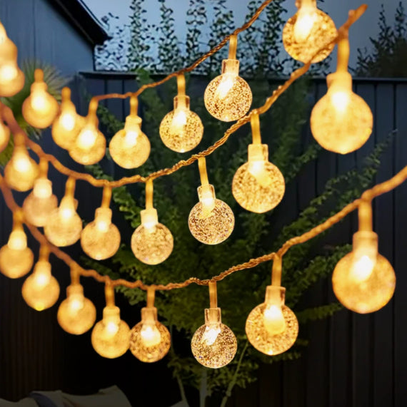 LED Solar-Lichterkette Garten Abend