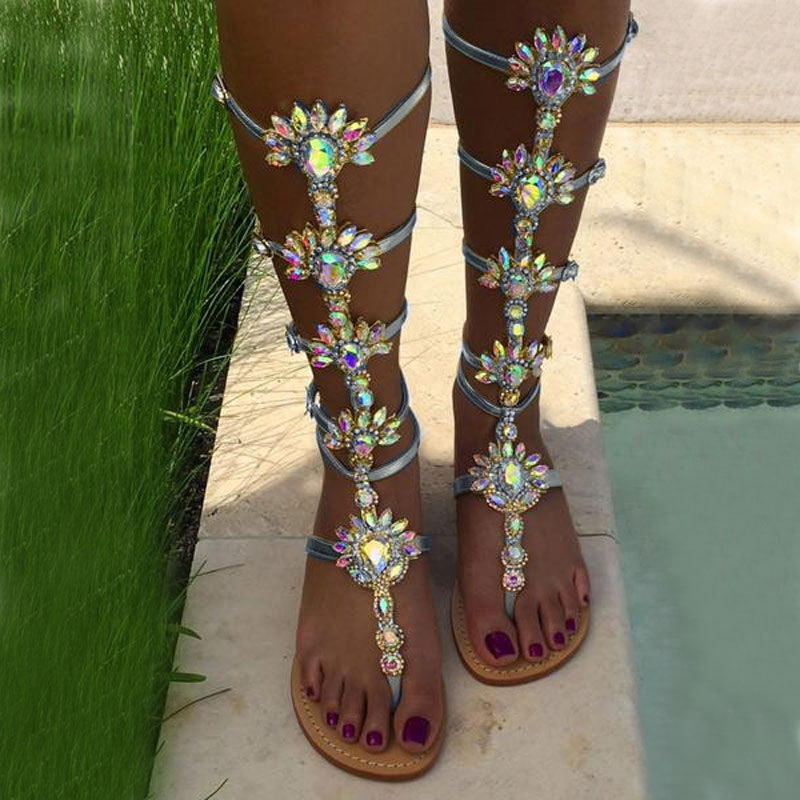 Römer Sandalen mit Strass-Steinen