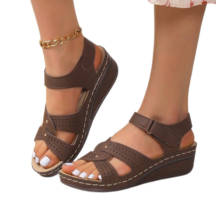 Outdoor-Sandalen im Roma-Stil