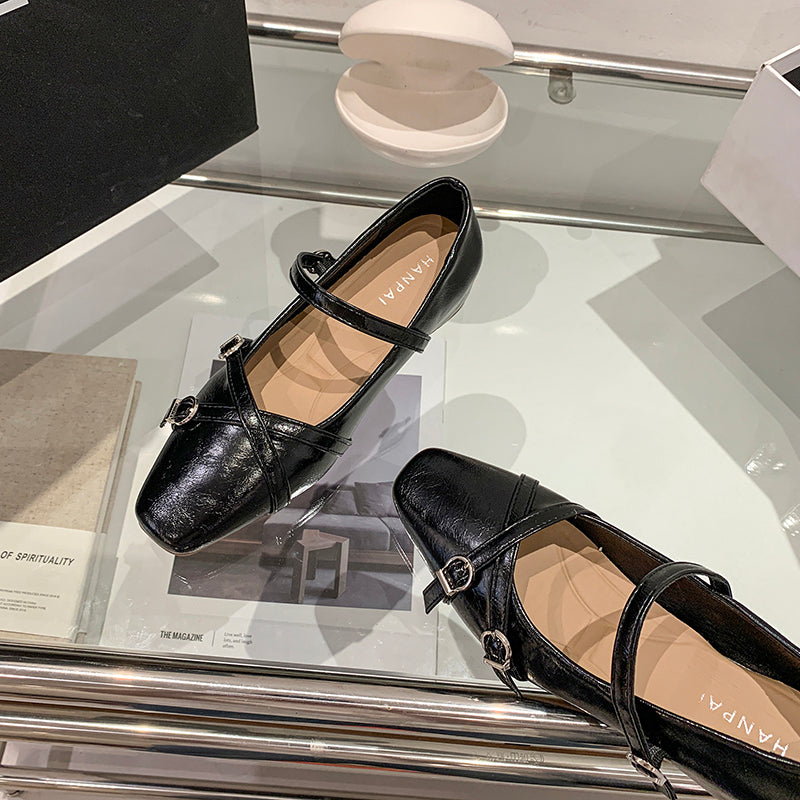 Silberne Mary Jane Flats mit verstecktem Absatz