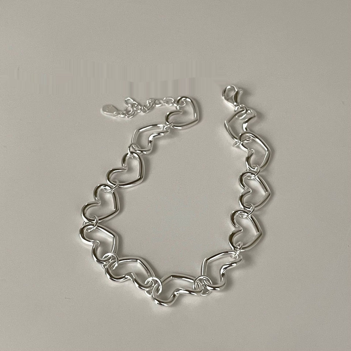 S925 Sterling Silber Herz Armband – Bild 4 | LuxeStyle